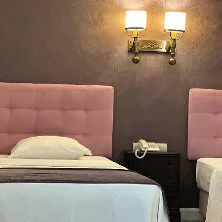 Joao Padeiro Otel Aveiro