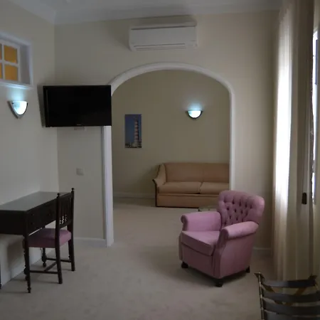 فندق Joao Padeiro 3*