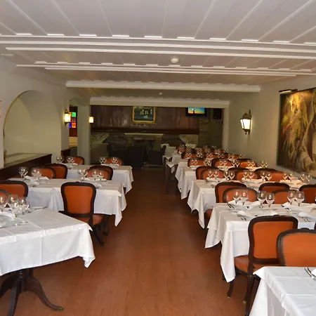 Joao Padeiro Hotel