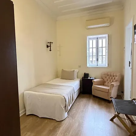 Joao Padeiro أفيرو