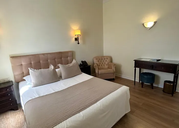 Joao Padeiro מלון 3*