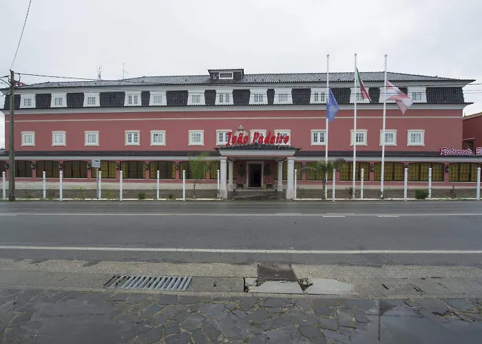 מלון Joao Padeiro 3*